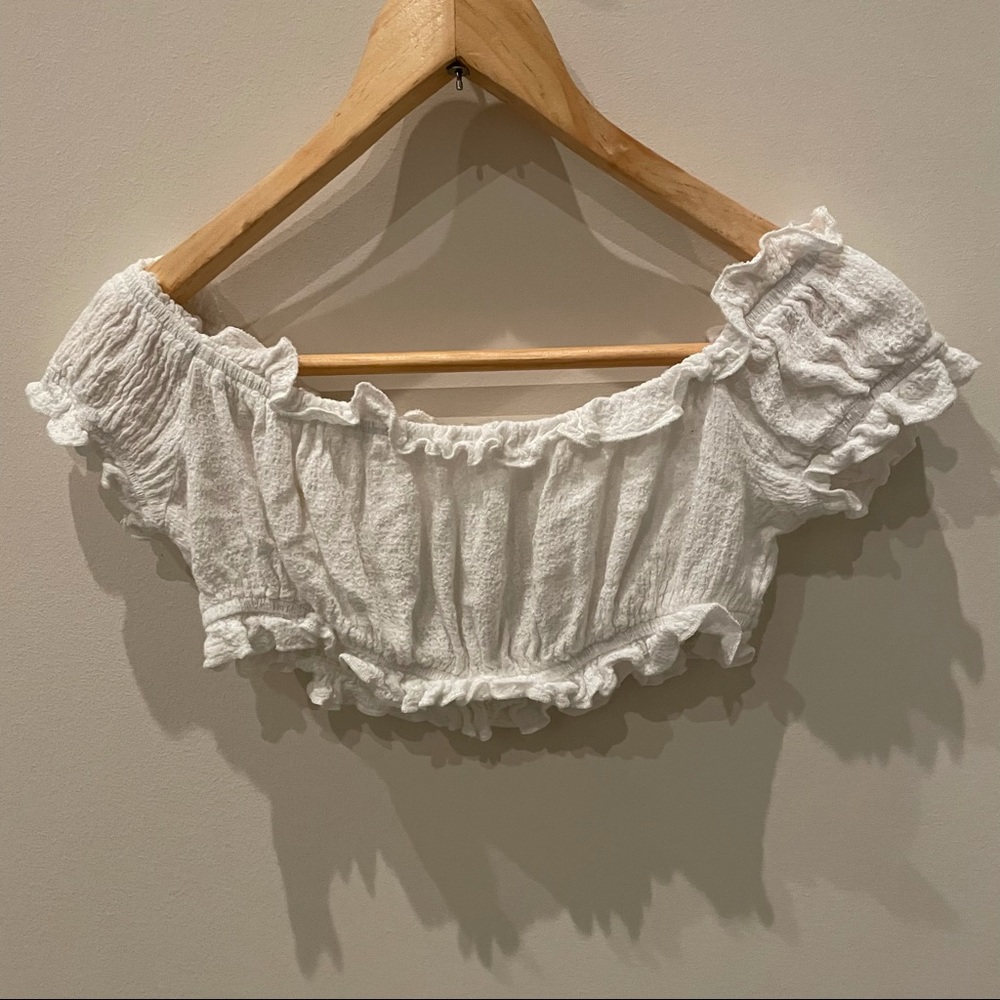 bando crop top